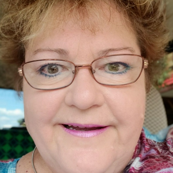 Meet your Posher, Sherie - Picture 1 of 1